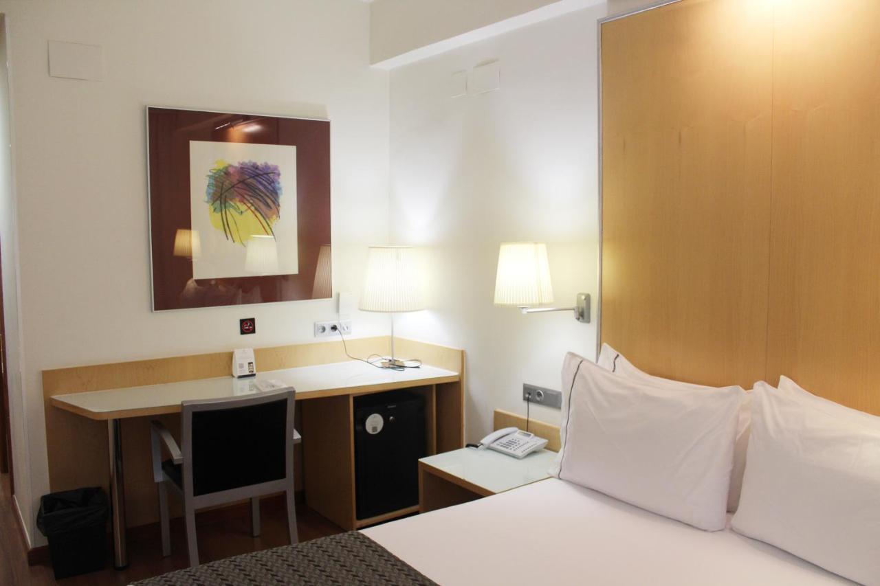 ยูโรสตาร์ เซนตรุม อลิกันเต Hotel อาลิกันเต ภายนอก รูปภาพ