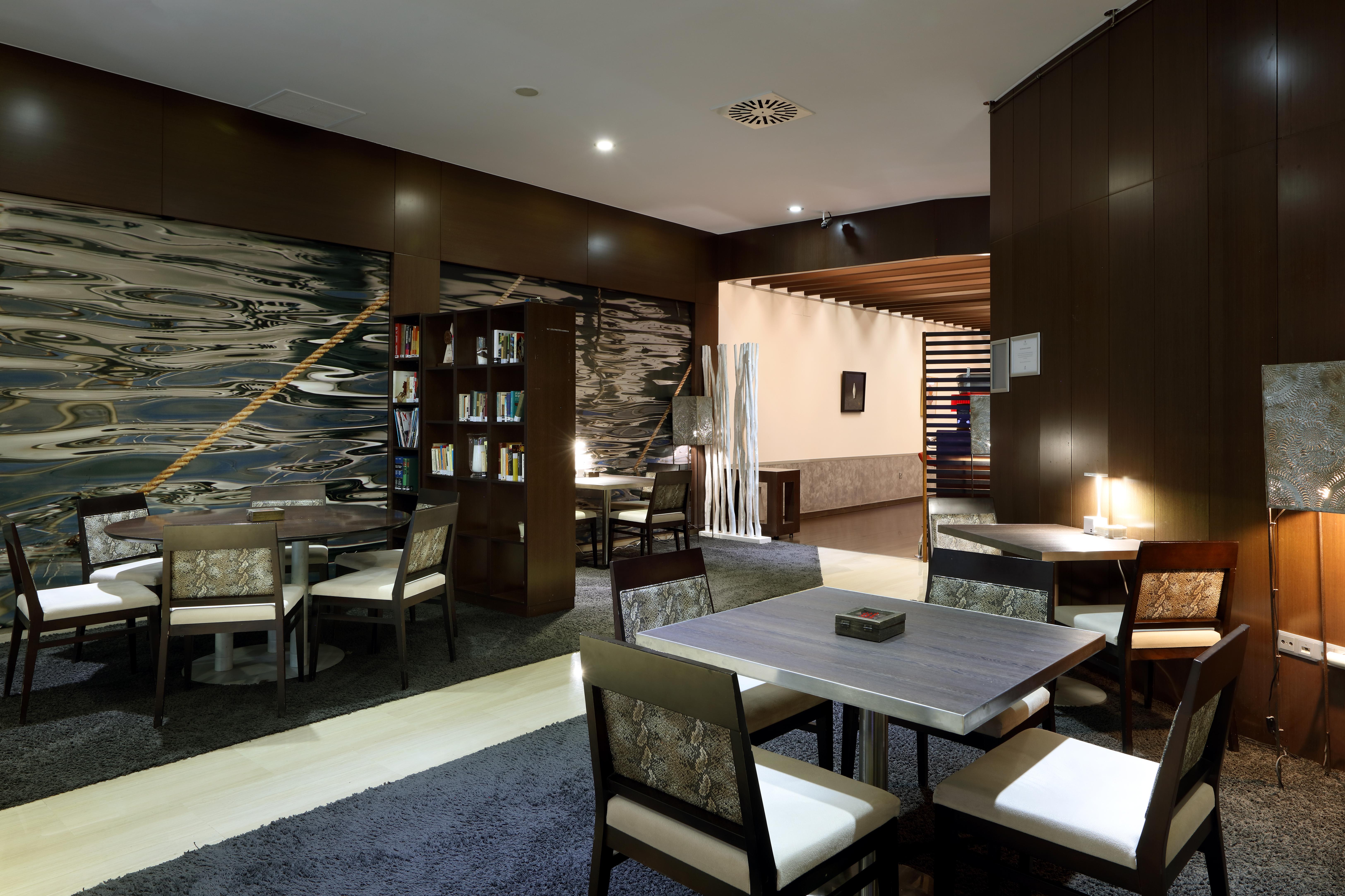 ยูโรสตาร์ เซนตรุม อลิกันเต Hotel อาลิกันเต ภายนอก รูปภาพ