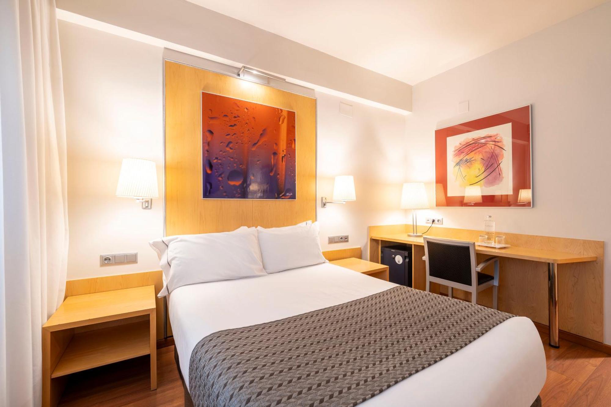 ยูโรสตาร์ เซนตรุม อลิกันเต Hotel อาลิกันเต ภายนอก รูปภาพ