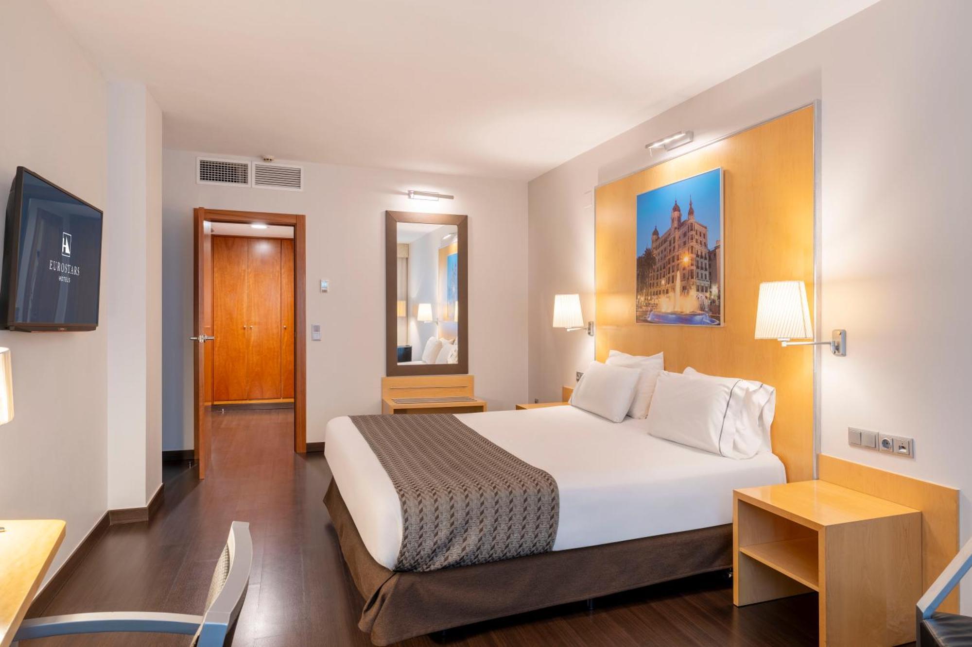 ยูโรสตาร์ เซนตรุม อลิกันเต Hotel อาลิกันเต ภายนอก รูปภาพ
