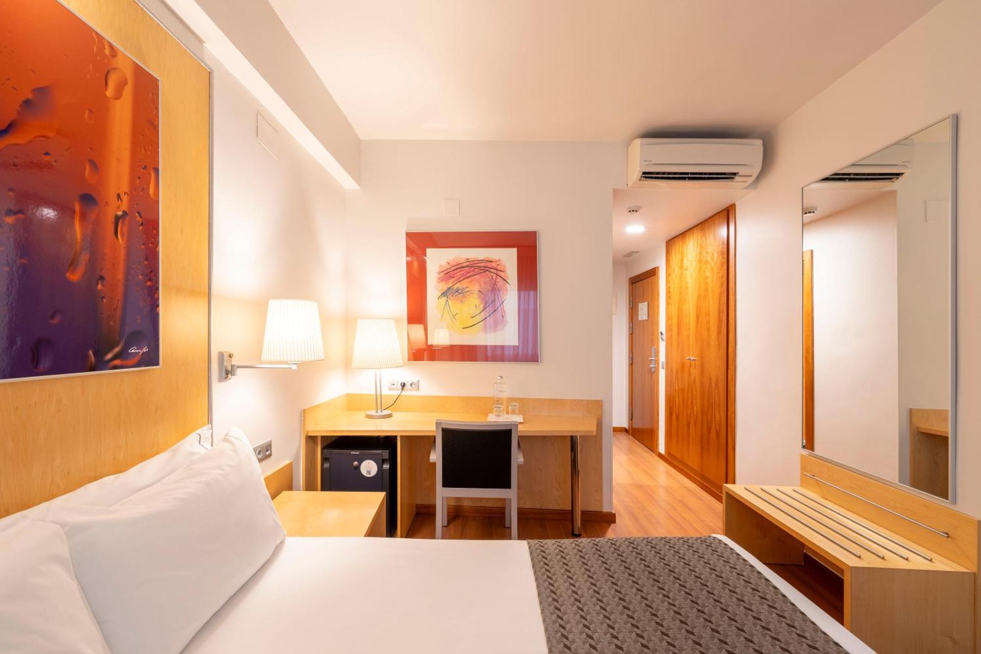 ยูโรสตาร์ เซนตรุม อลิกันเต Hotel อาลิกันเต ภายนอก รูปภาพ